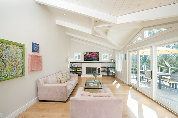 MV_Living_03