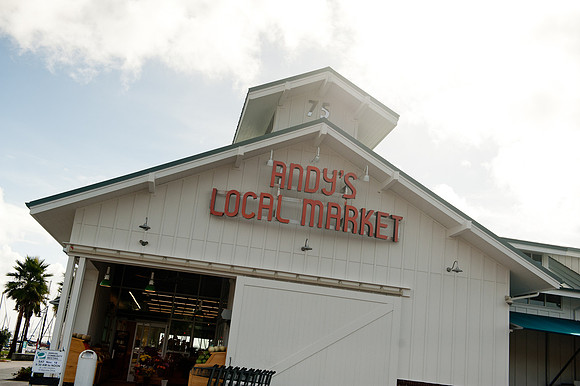 AndysMkt_01sm