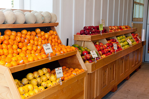AndysMkt_67sm