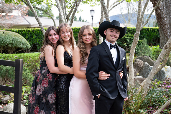 CHS_PROM_025