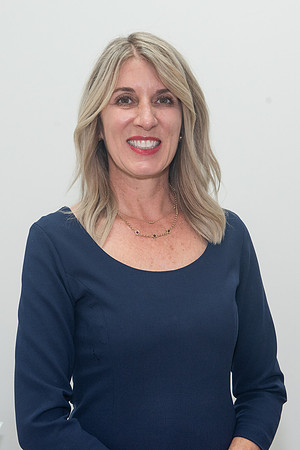 Sandra_17_HR