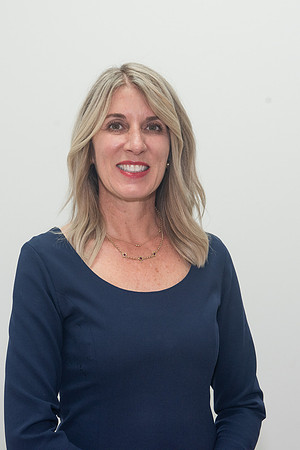 Sandra_20_HR