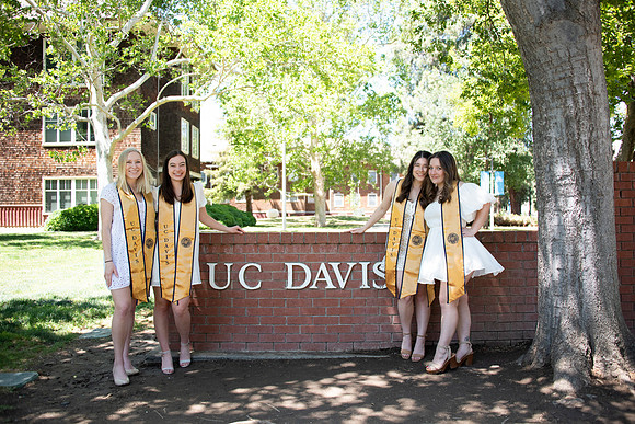UCD_Grads_016