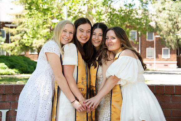 UCD_Grads_028