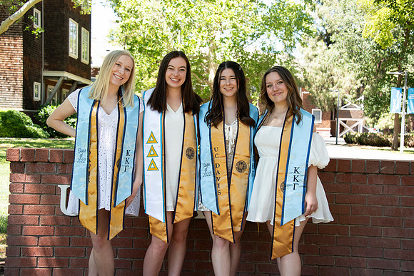 UCD_Grads_034