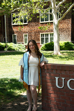 UCD_Grads_041
