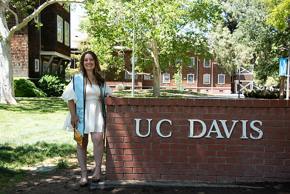UCD_Grads_051