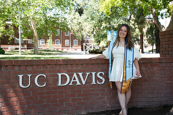 UCD_Grads_054