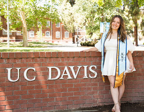 UCD_Grads_055