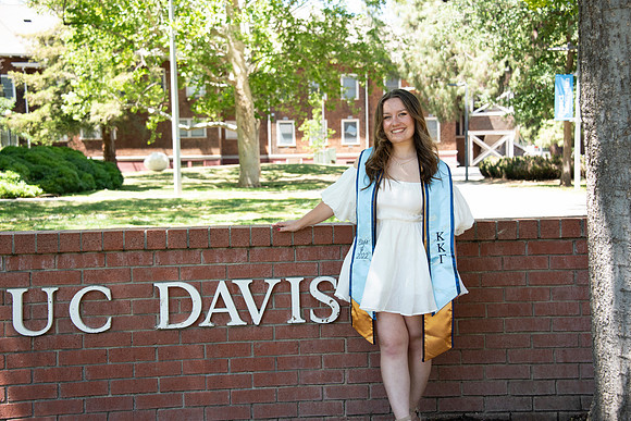 UCD_Grads_062