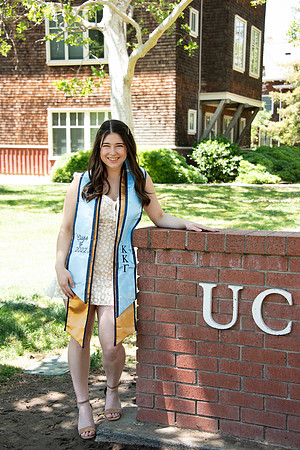 UCD_Grads_065