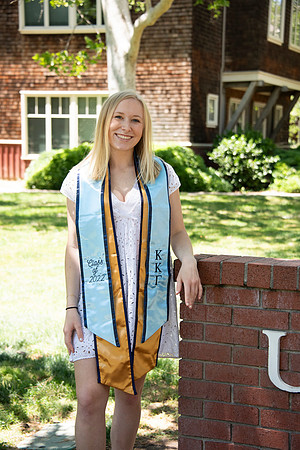 UCD_Grads_100