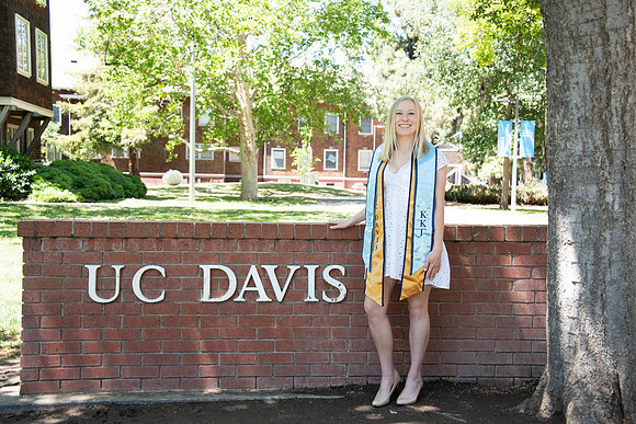 UCD_Grads_109