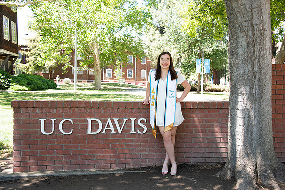 UCD_Grads_127