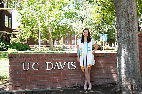 UCD_Grads_132