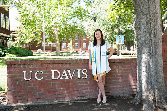 UCD_Grads_133