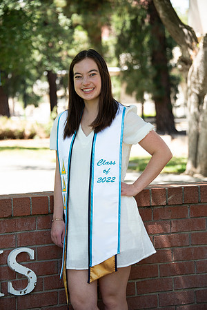 UCD_Grads_140