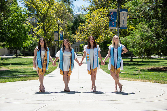 UCD_Grads_147