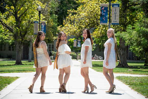 UCD_Grads_171
