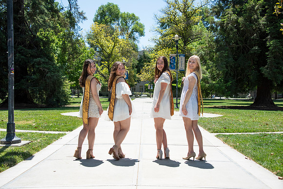 UCD_Grads_177