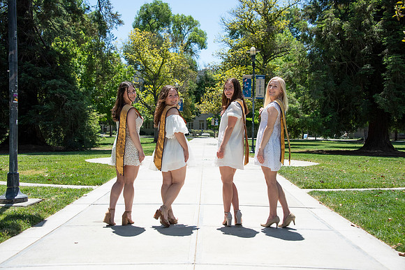 UCD_Grads_178