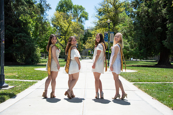UCD_Grads_179