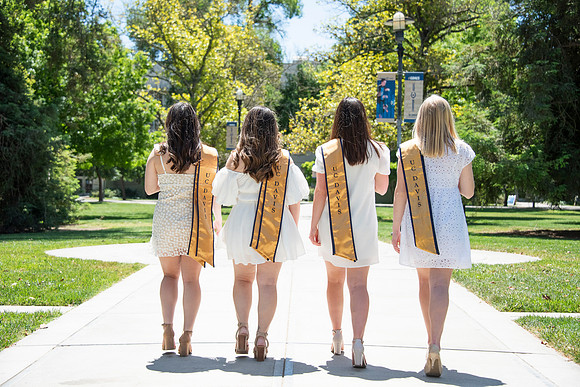 UCD_Grads_184