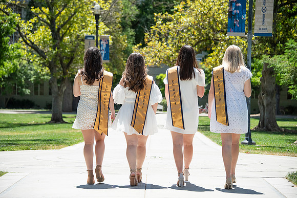 UCD_Grads_189