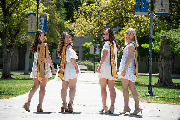 UCD_Grads_193