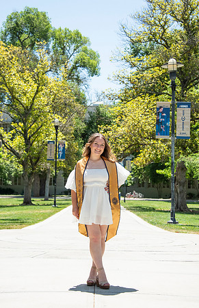 UCD_Grads_205