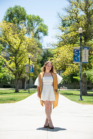 UCD_Grads_208
