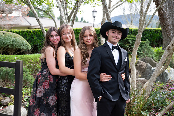 CHS_PROM_024