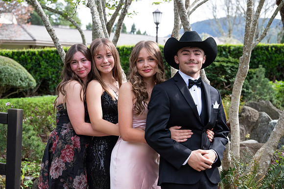 CHS_PROM_023