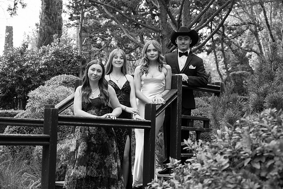 CHS_PROM_076